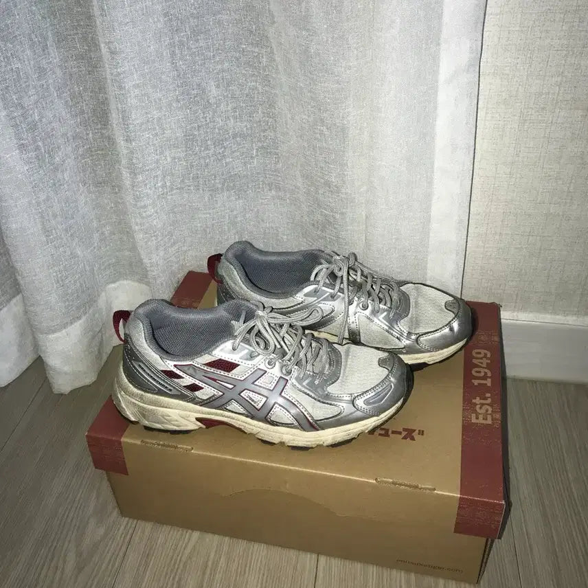 [BUNJANG] Asics Gel-Venture 6 Glacier Grey Citrac Shoes / 아식스 젤벤쳐 6 글레이셔 그레이 시트락 신발