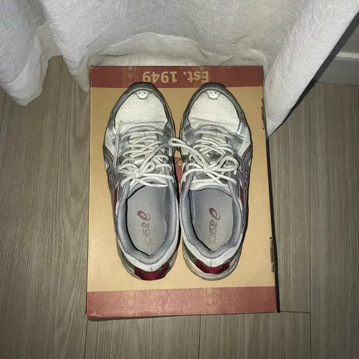 [BUNJANG] Asics Gel-Venture 6 Glacier Grey Citrac Shoes / 아식스 젤벤쳐 6 글레이셔 그레이 시트락 신발