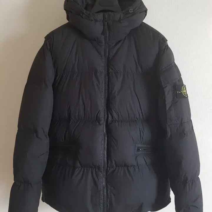 [BUNJANG] Stone Island Crinkle Reps Hooded Puffer Jacket / 스톤아일랜드 22FW크링클랩스 후드패딩