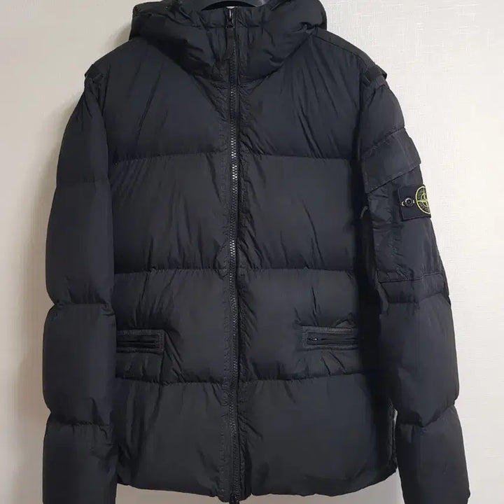 [BUNJANG] Stone Island Crinkle Reps Hooded Puffer Jacket / 스톤아일랜드 22FW크링클랩스 후드패딩
