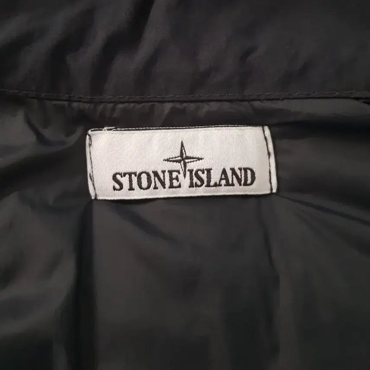 [BUNJANG] Stone Island Crinkle Reps Hooded Puffer Jacket / 스톤아일랜드 22FW크링클랩스 후드패딩