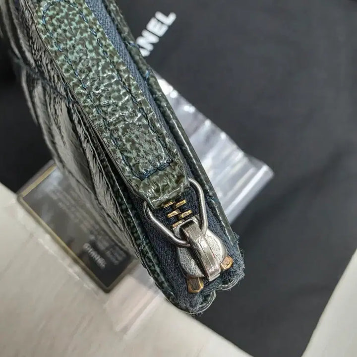 [SOLD OUT] 샤넬 클러치 페이던트 그린