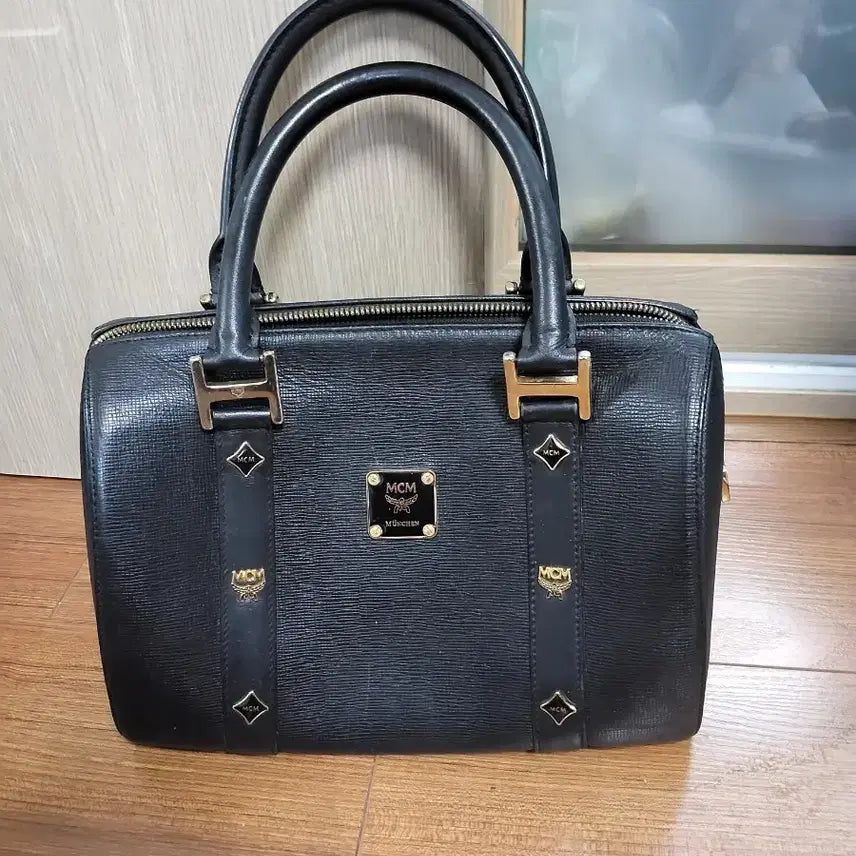 [BUNJANG] MCM 블랙 토트백 숄더백 가방 / MCM 블랙 토트백 숄더백 가방