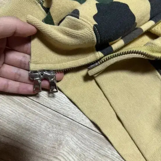 [SOLD OUT] BAPE 베이프 카모 후드집업