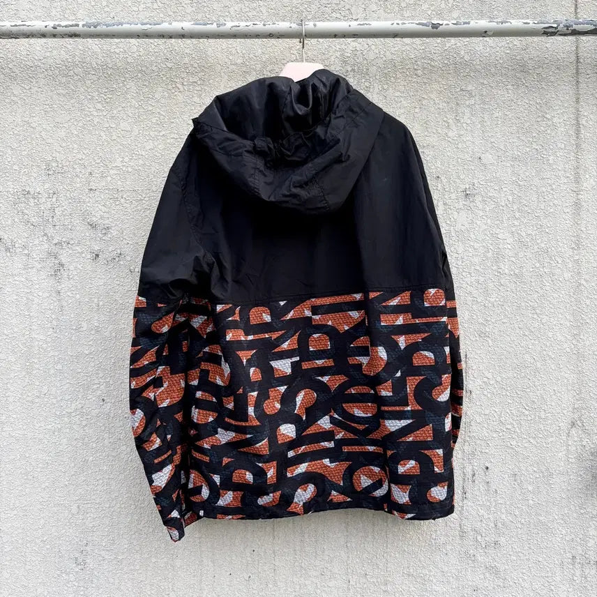 [BUNJANG] Kolon Spellout Windbreaker Jacket / 105)코오롱 스펠아웃 바람막이 자켓