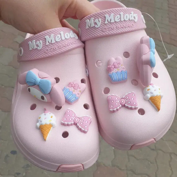 [SOLD OUT] 240 마이멜로디 지비츠 크록스 팝니다