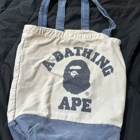 [SOLD OUT] 베이프 A BATHING APE 토트백