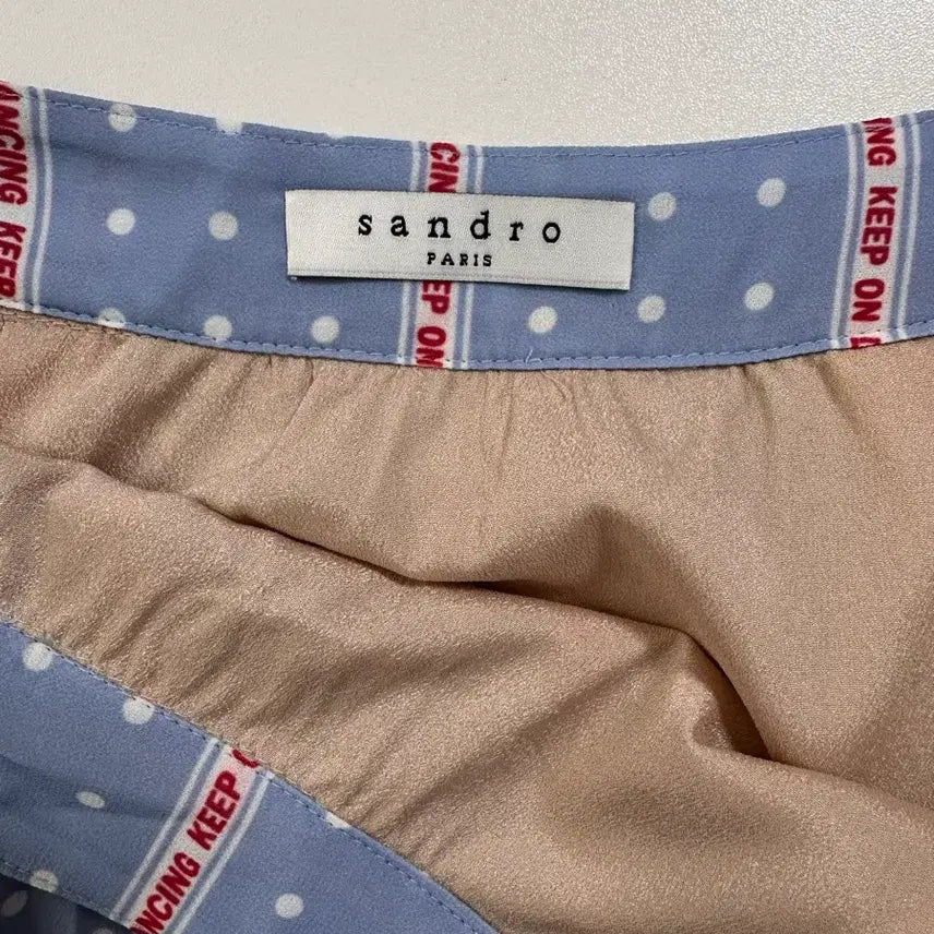 [SOLD OUT] 산드로  밴딩 플리츠 스커트 새거같아요 55