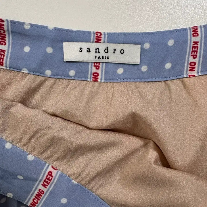 [SOLD OUT] 산드로  밴딩 플리츠 스커트 새거같아요 55