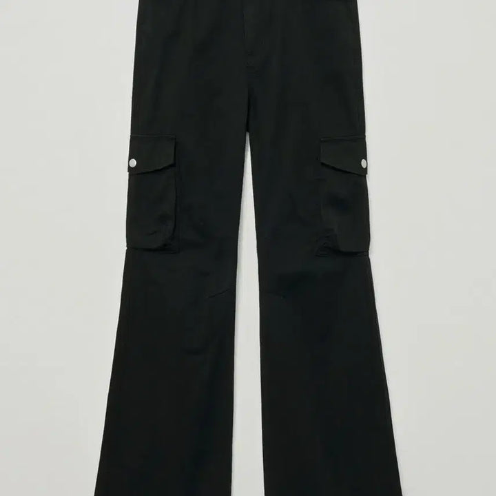 [BUNJANG] Helene Paris Pigment Bootcut Cargo Pants Black M / 헬레네파리스 피그먼트 부츠컷 카고 팬츠 블랙 M