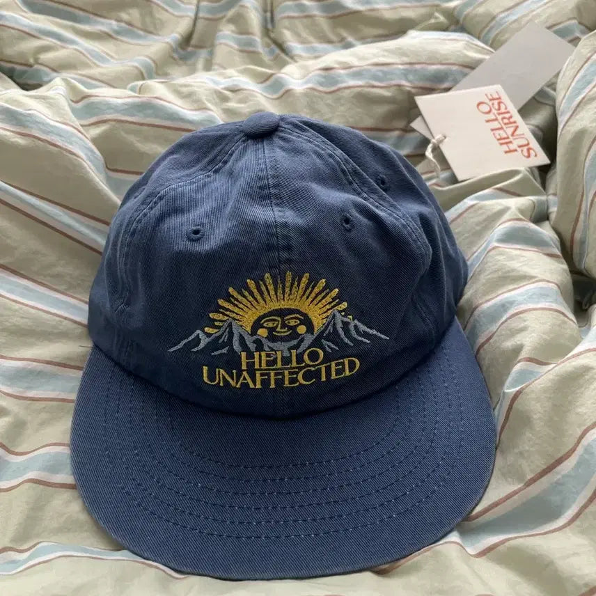[BUNJANG] Hello Sunrise x Unaffected Ocean Blue Cap / 새제품)헬로선라이즈 X 언어펙티드 콜라보 캡모자 오션블루 컬러