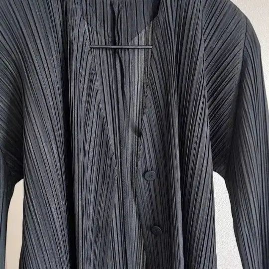 [BUNJANG] Pleats Please Black Long Cardigan / 플리츠플리즈 블랙 롱가디건