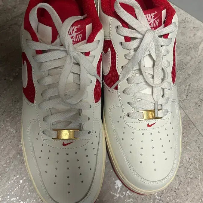 [BUNJANG] Nike Air Force University Red Sneakers / 나이키 에어포스 유니버시티 레드 270