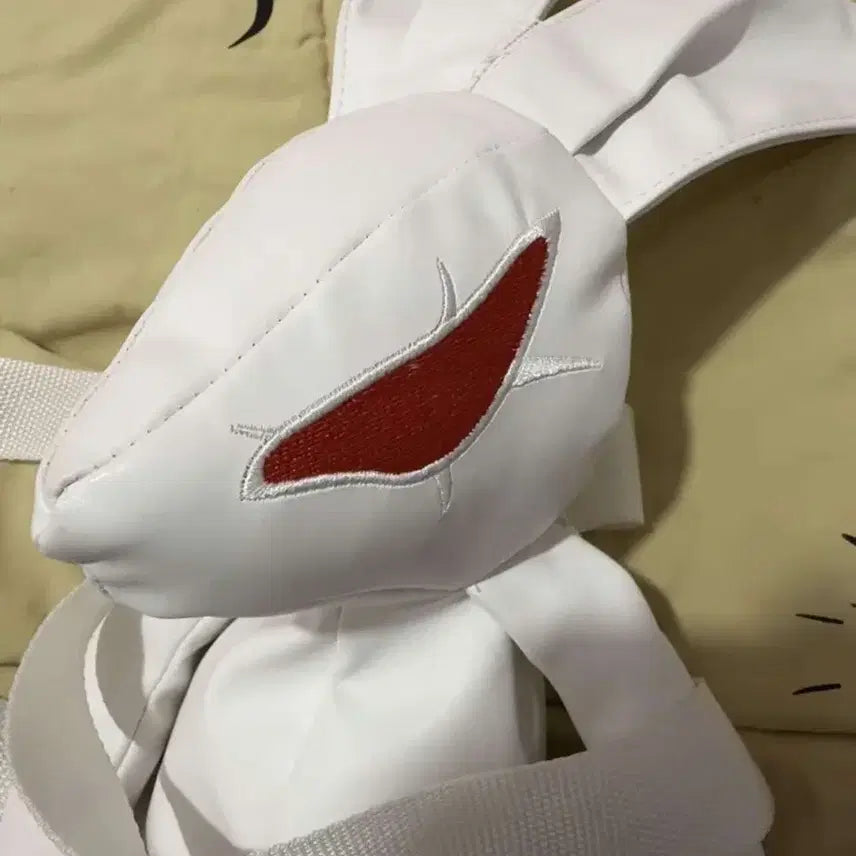 [SOLD OUT] Beauty Beast x Empty Room 토끼 백팩 / 흰색