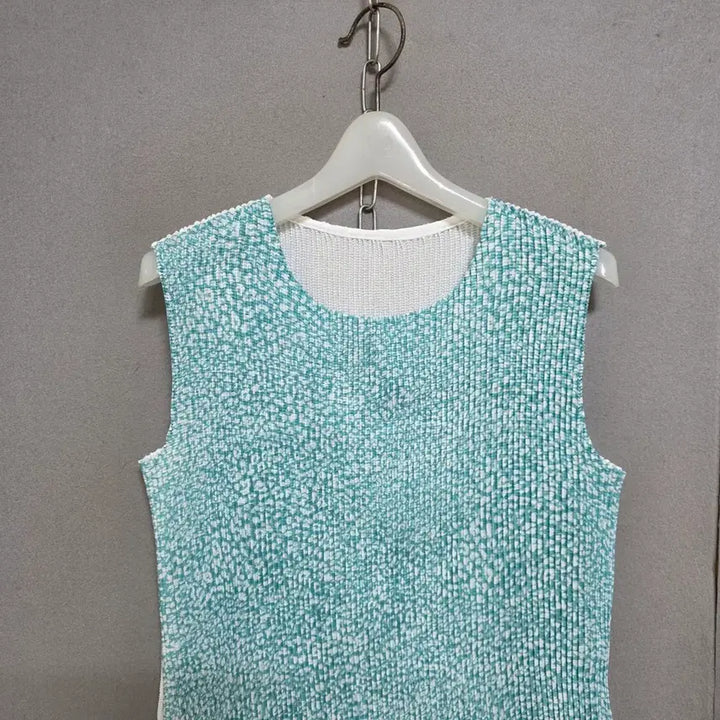 [BUNJANG] Lavita Junko Pleated Tank Top / 라비타준코 플리츠 나시 티셔츠 M  n4357
