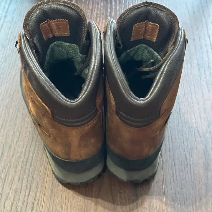 [BUNJANG] AKU Gore-Tex Mid-Weight Hiking Boots / AKU 중등산화 2회착.
