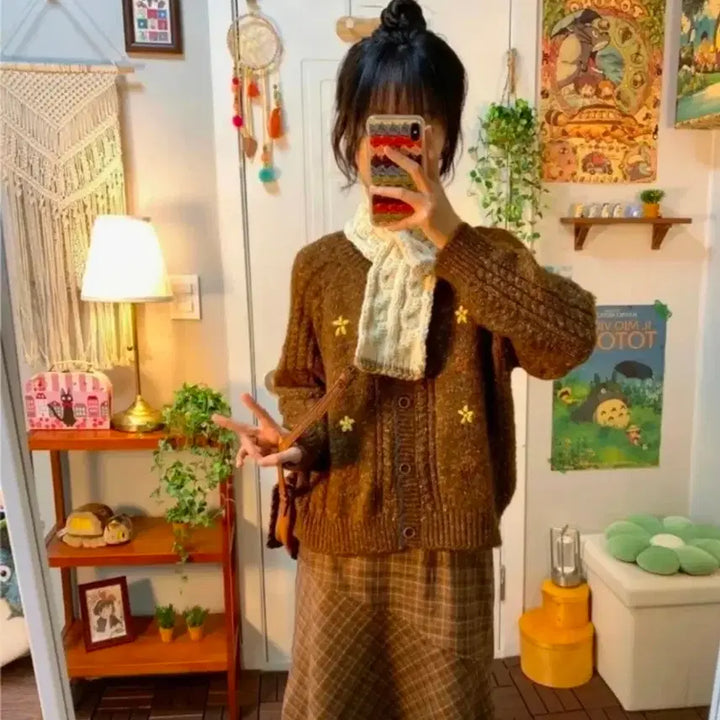 [BUNJANG] Mori Girl Brown Heathered Knit Cardigan with Floral Pattern / 모리걸 갈색 브라운 가디건 꽃무늬 빈티지스타일 보카시 니트 일본 코디