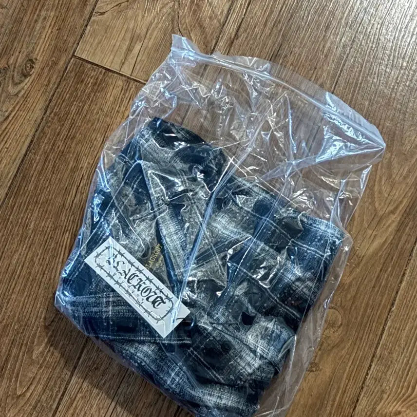 [BUNJANG] XL Blackout Check Shirt Navy / [XL] 블랙아웃 체크셔츠 네이비