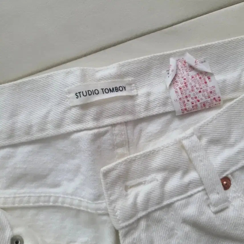 [BUNJANG] Studio Tomboy White Denim Pants / 스튜디오톰보이 화이트데님(1번착용)
