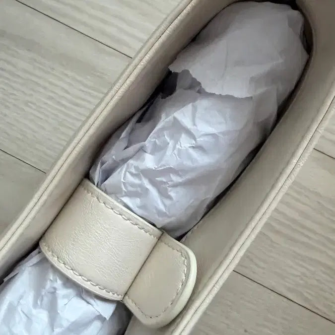 [BUNJANG] Somewhere Butter Ivory Shoulder Bag / 썸웨어버터 아이보리 숄더백