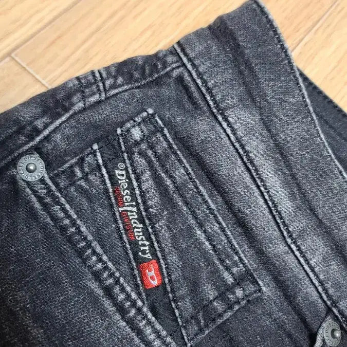 [BUNJANG] Diesel Washed Black Jeans Sweat Pants / 정품 디젤 워시드 블랙진 스웨트 팬츠 청바지 36~37