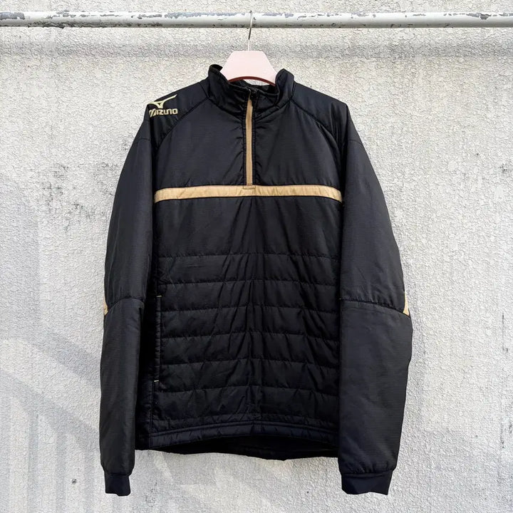 [BUNJANG] Mizuno Lightweight Padded Half-Zip Warm-Up Jacket (L) / L)미즈노 경량패딩 반집업 웜업