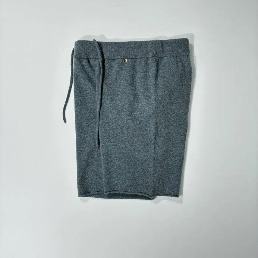 [BUNJANG] EXTREME CASHMERE LAUFEN Knit Shorts / 익스트림 캐시미어 LAUFEN 니트 숏츠 반바지 WAVE컬러