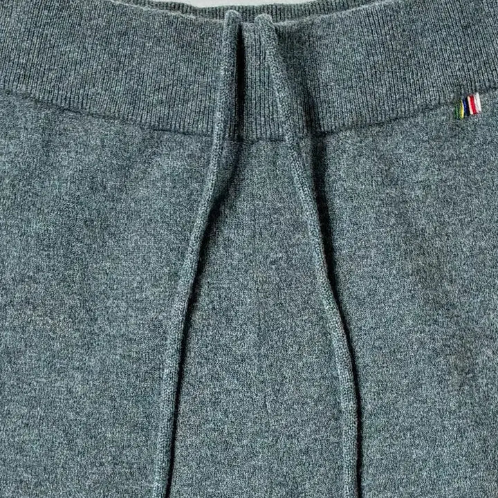 [BUNJANG] EXTREME CASHMERE LAUFEN Knit Shorts / 익스트림 캐시미어 LAUFEN 니트 숏츠 반바지 WAVE컬러