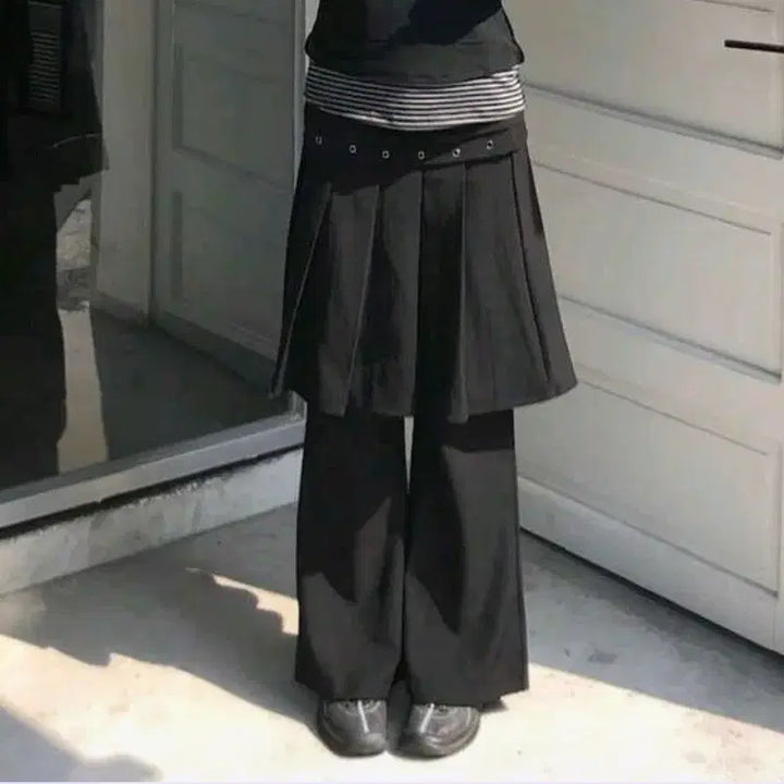 [BUNJANG] Y2K Layered Pleated Skirt Wide Pants Black / 빈티지 y2k 레이어드 플리츠 스커트 와이드 팬츠 블랙