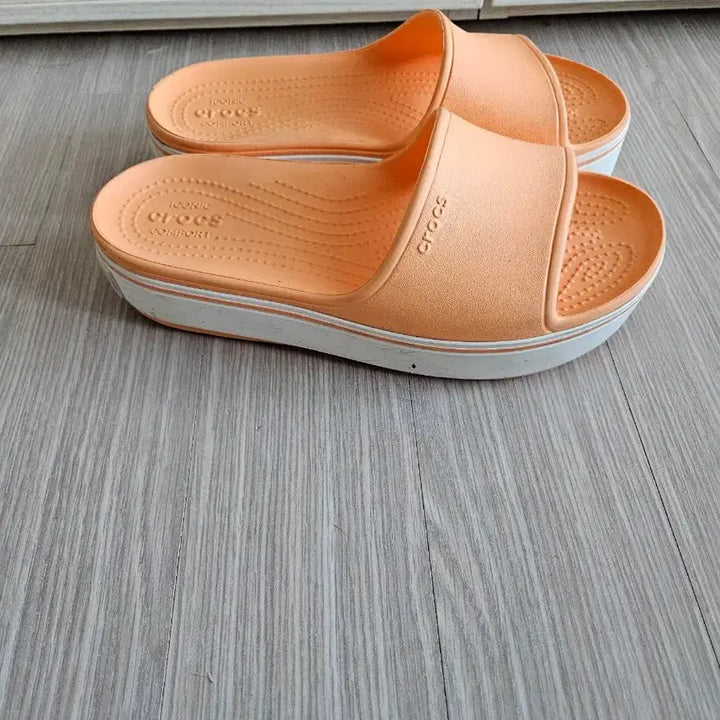 [BUNJANG] Crocs Slip-on Shoes - Women&
