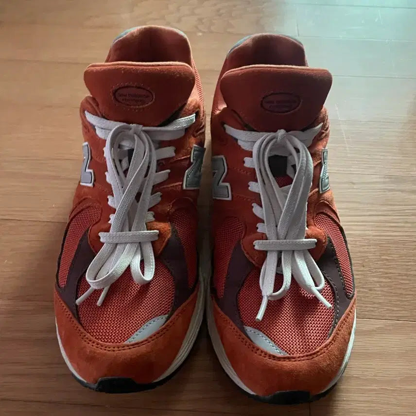 [BUNJANG] New Balance 2002R Rust Oxide Sneakers / 뉴발란스 2002R 러스트 옥사이드 290