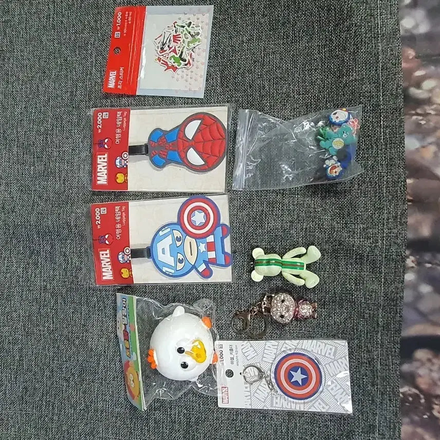 [BUNJANG] Marvel Characters Keychain &amp; Luggage Tag Set / 마블 캐릭터 키링 &amp; 여행용 네임택 세트  새상품  택배비포함가