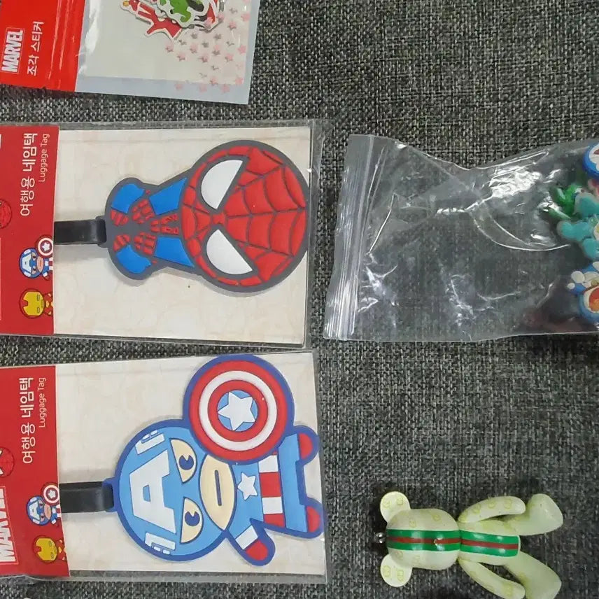 [BUNJANG] Marvel Characters Keychain &amp; Luggage Tag Set / 마블 캐릭터 키링 &amp; 여행용 네임택 세트  새상품  택배비포함가