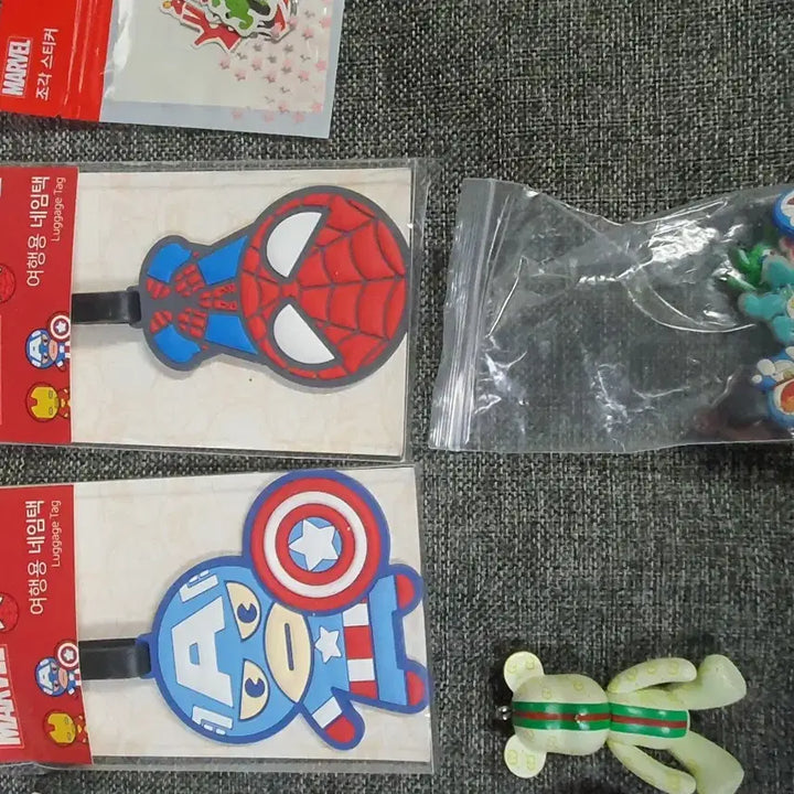 [BUNJANG] Marvel Characters Keychain &amp; Luggage Tag Set / 마블 캐릭터 키링 &amp; 여행용 네임택 세트  새상품  택배비포함가