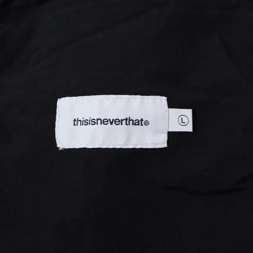 [BUNJANG] Thisisneverthat Black Shorts / Thisisneverthat 디네뎃 블랙 반바지