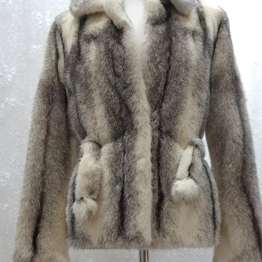 [BUNJANG] Daedong Fur Coat / 대동모피  코트  free