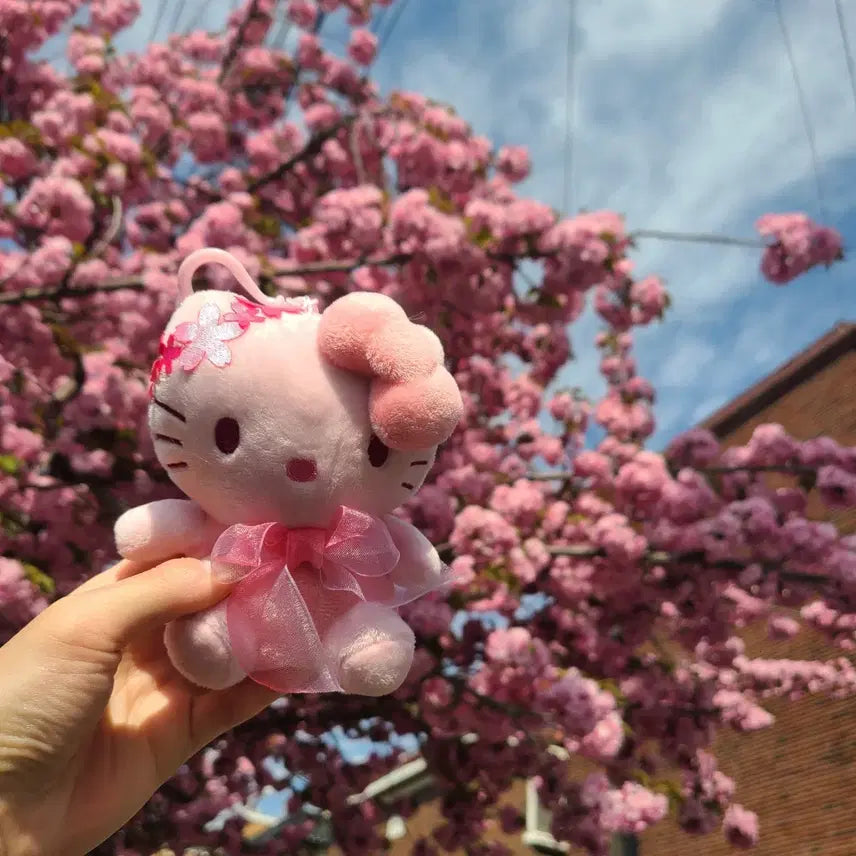 [SOLD OUT] [새상품] 산리오 헬로키티 체리블라썸 인형키링