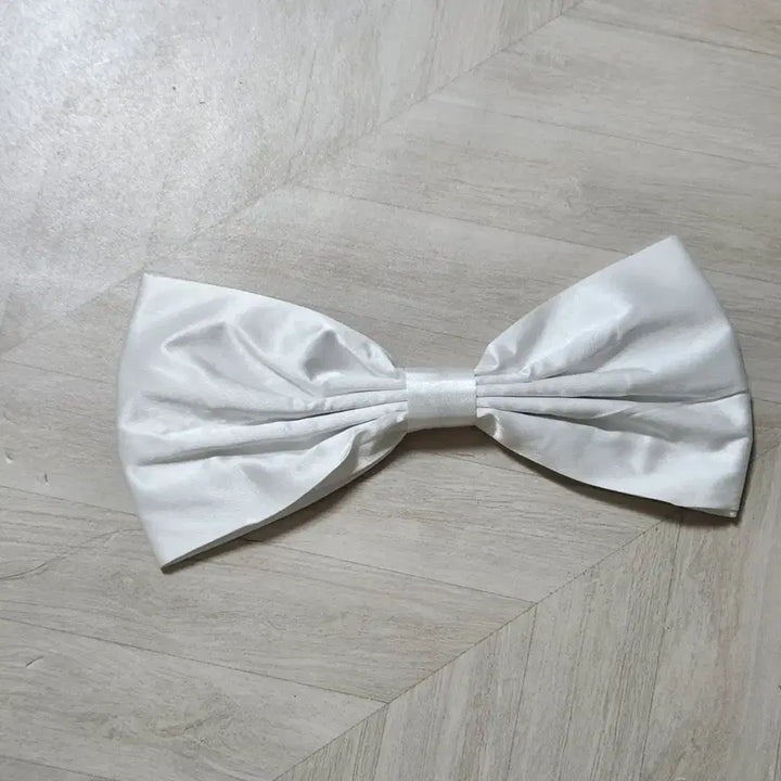 [BUNJANG] White Pearl Wedding Veil and Ribbon Set / 화이트 진주 웨딩 베일, 드레스 리본 웨딩촬영 셀프웨딩 웨딩스냅 소품