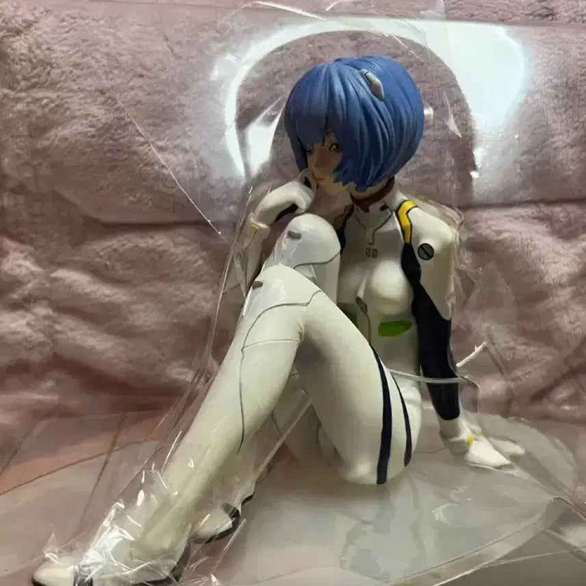 [BUNJANG] Evangelion Ayanaami Rei 1/7 Scale Figure / 에반게리온 아야나미 레이 1/7스케일 피규어