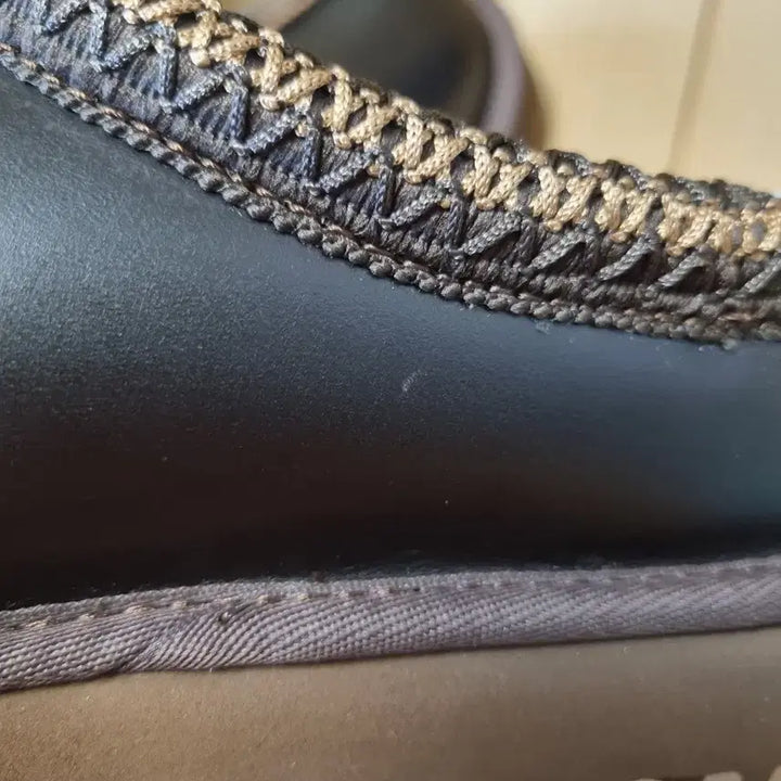 [SOLD OUT] 어그 UGG 레더 타스만 슬리퍼 7사이즈 240