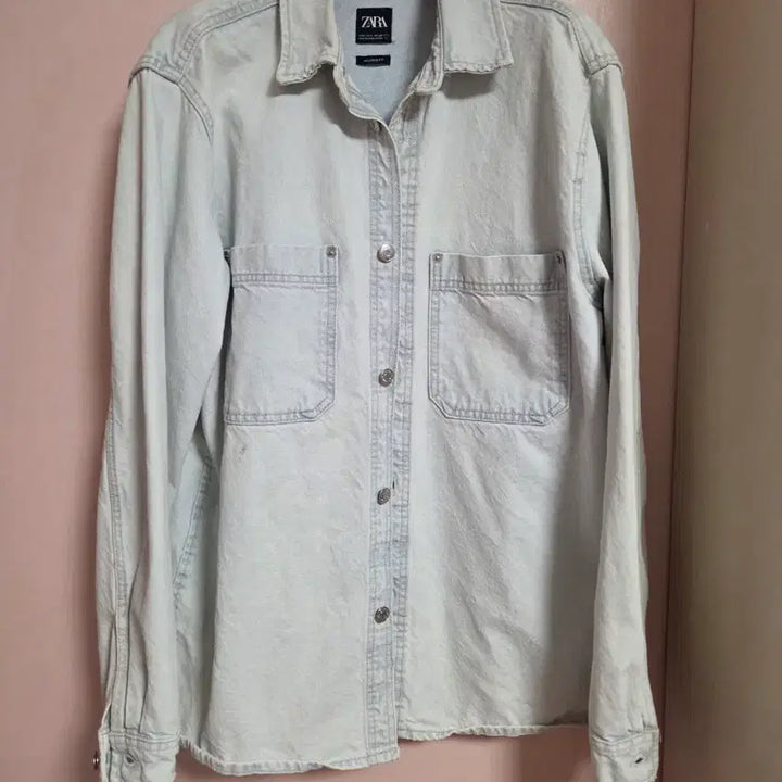 [BUNJANG] Zara Light Wash Denim Shirt / 자라 연청 데님 셔츠