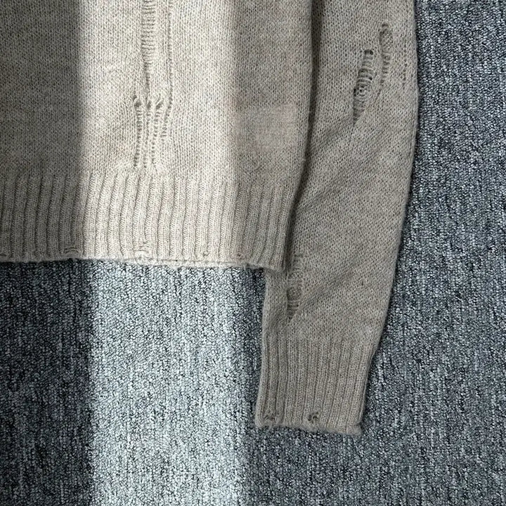 [BUNJANG] Pallet Beige Damage Grunge Knit / 팔렛 베이지 데미지 그런지 니트