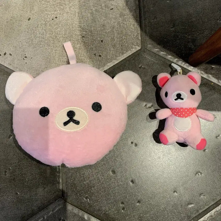 [BUNJANG] Pink Rilakkuma Plush Keychain Bag Charm Set / 핑크 리락쿠마 뽑기 인형 키링 가방고리 2개 세트