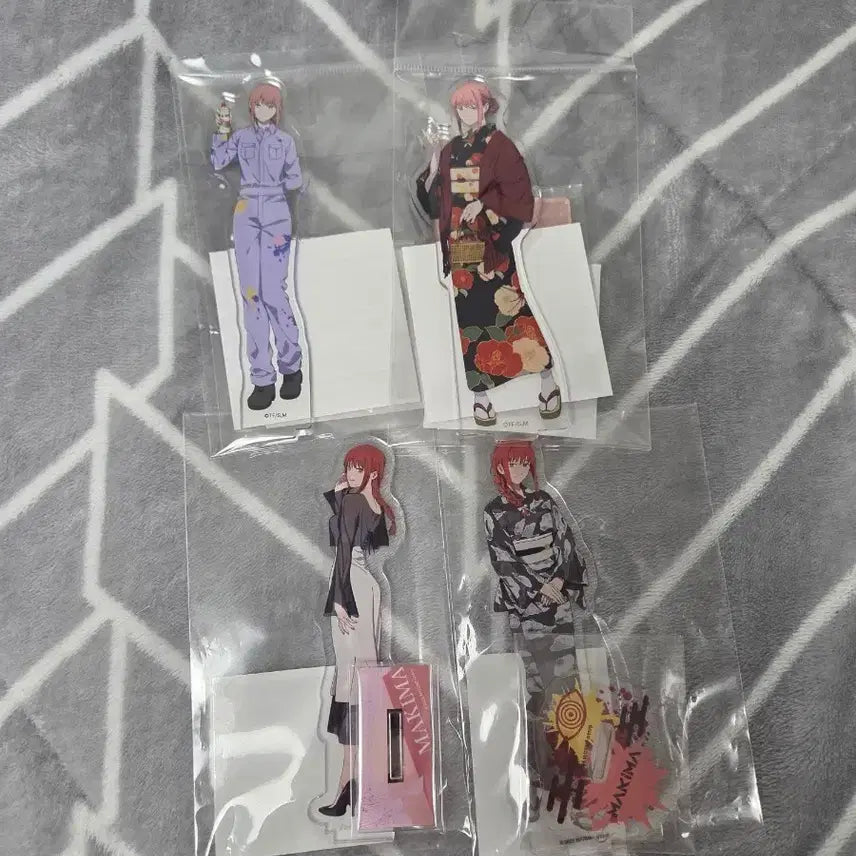 [SOLD OUT] 마키마 아크릴 스탠드 (새상품)