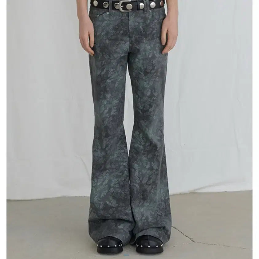 [SOLD OUT] ordes 오데스 MERRY FLORAL FLARE PANTS