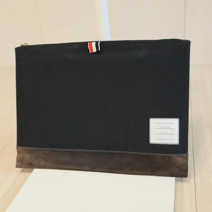 [SOLD OUT] ( 정품 ) 수납력 미친 톰브라운 라지 클러치