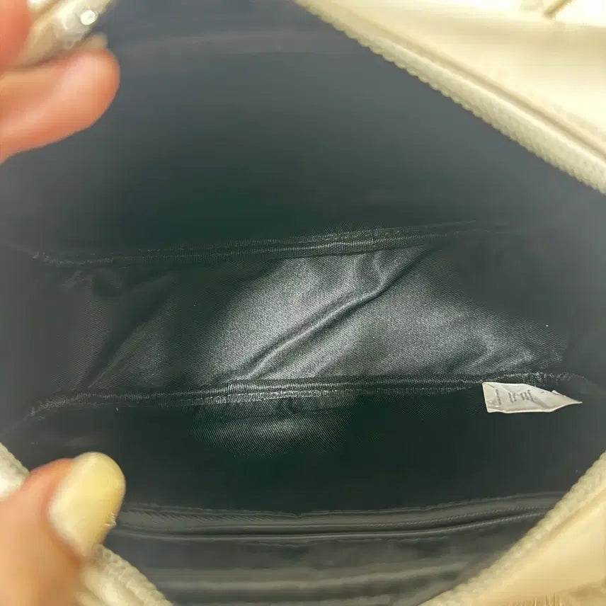 [BUNJANG] NIEEH Square Bag Cream Color / 니히 스퀘어백 크림색 (풀박스)