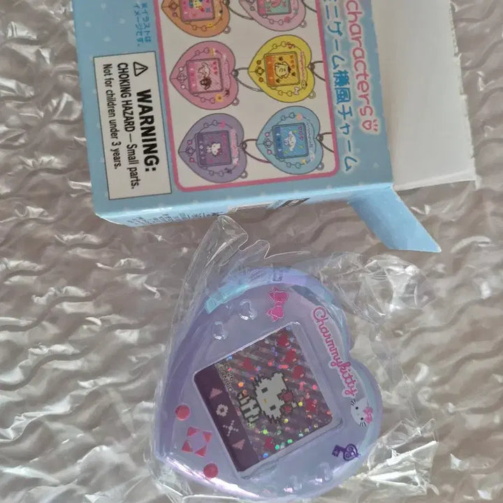 [BUNJANG] Sanrio Hello Kitty Tamagotchi (Heisei Edition) / 졍품 산리오 헤이세이 다마고치 챠미키티