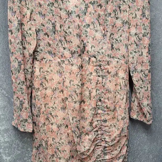 [BUNJANG] WAVE Flower Shirring One-Piece Dress / WAVE 플라워 셔링 원피스