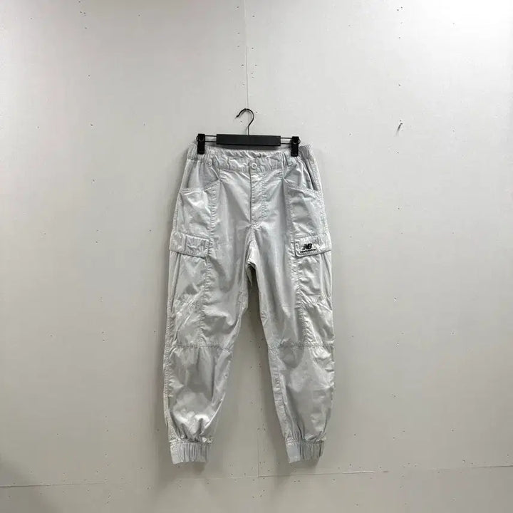 [SOLD OUT] 남성 M / 뉴발란스 우븐 카고 조거팬츠
